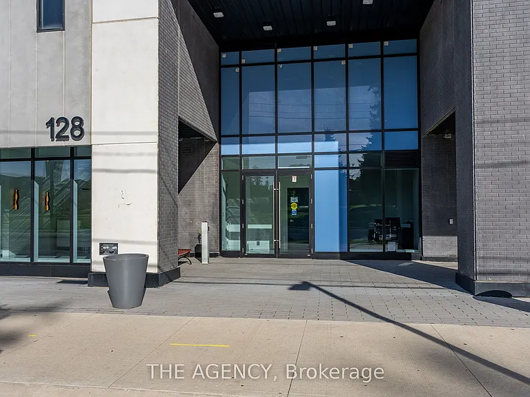128 King St N #1104 — Photo 2