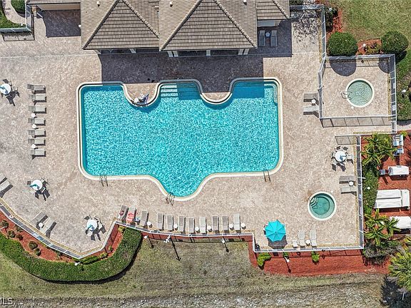 4th image of 11422 Icarus Cir