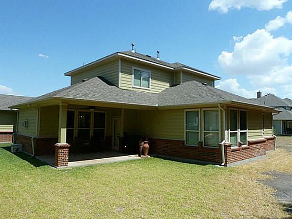 3rd image of 1014 Ivy Ln