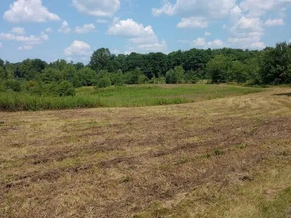 Woodridge Rd, Crossville, TN 38571