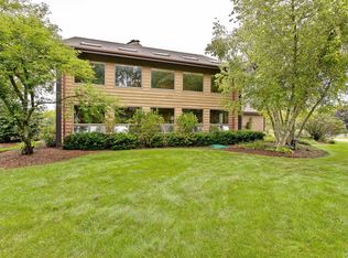 7395 Cove Dr, Cary, IL 60013