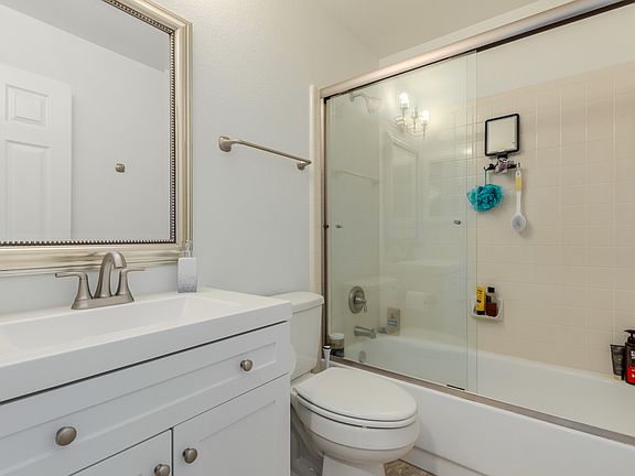 3rd image of 13532 N 92nd Way