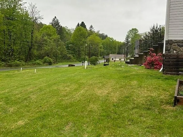 363 Owl Creek Rd — Photo 3