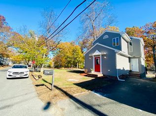3 Golden Hills Rd, Saugus, MA 01906