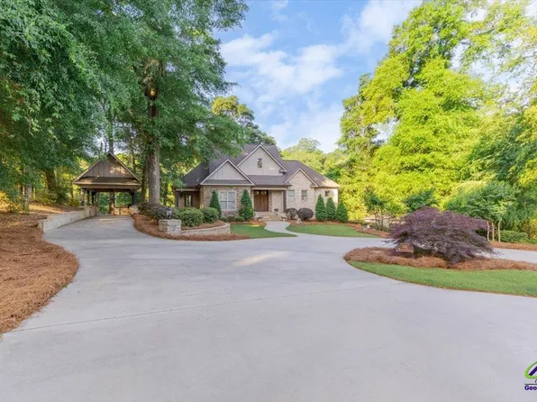 243 Mossland Dr, Perry, GA 31069