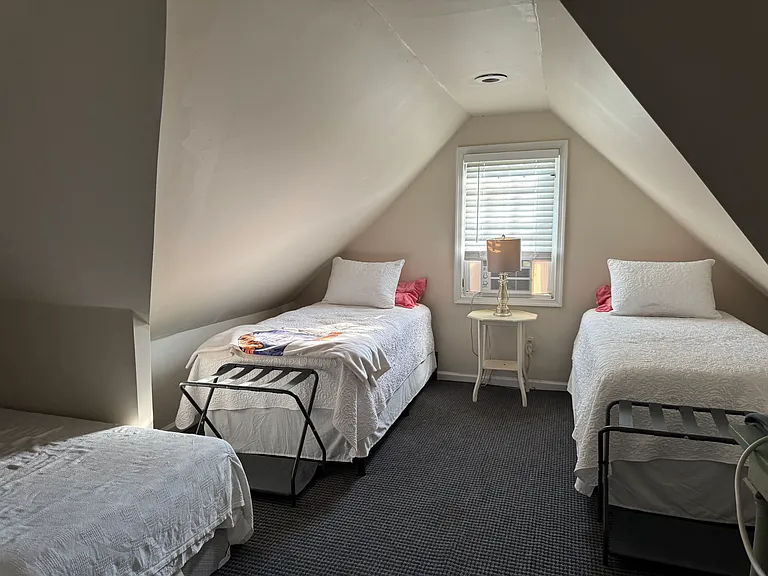 bedroom #4 - upstairs