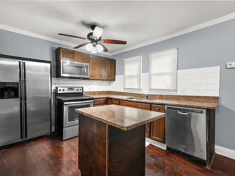 360 Betsy Ave SW — Photo 13