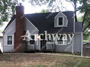 5731 Hadley St, Merriam, KS 66202