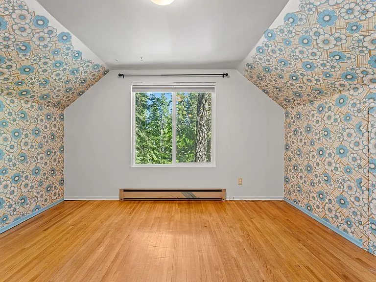 765 Bunker Dr — Photo 17