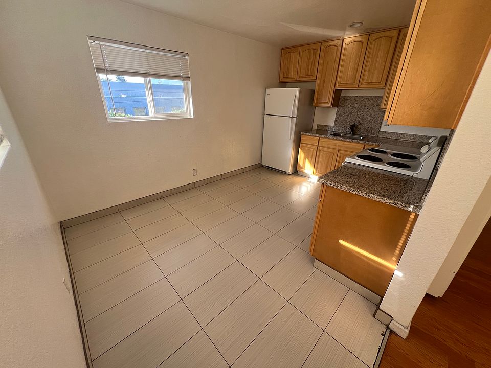 1st image of 2381 Mammoth Dr APT 4