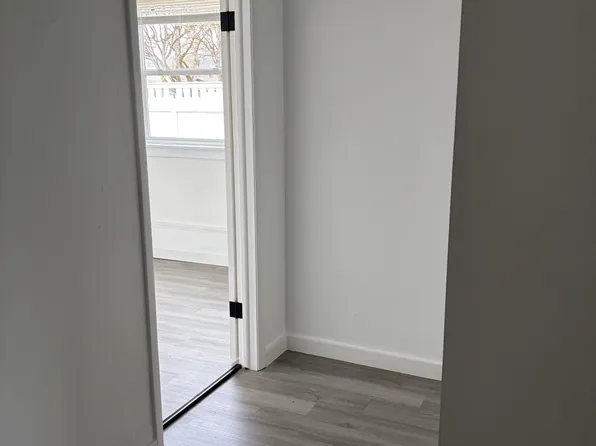 4209 Carnes Rd, Roseburg, OR