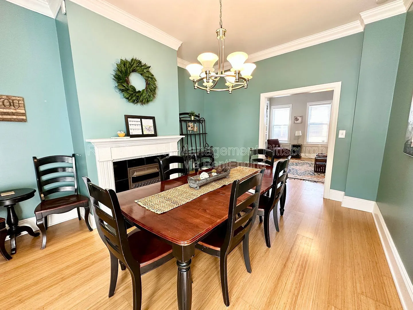 3 bed, 2.0 bath, 1400 sqft, $1,795 — Photo 4