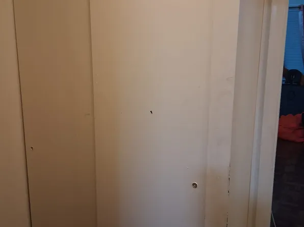 650 Williams Avenue image 18 of 41