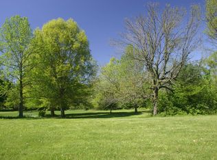 1810 Wolf St, Marion, IL 62959