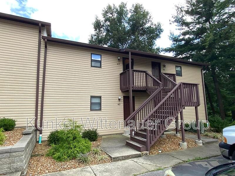 1st image of 47 Pepperwood Ct