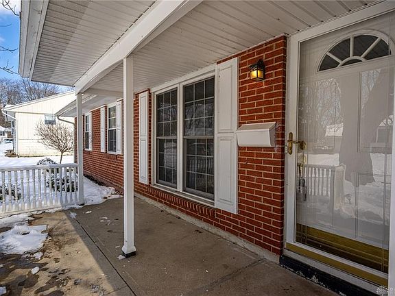 2nd image of 4910 Denny Ln