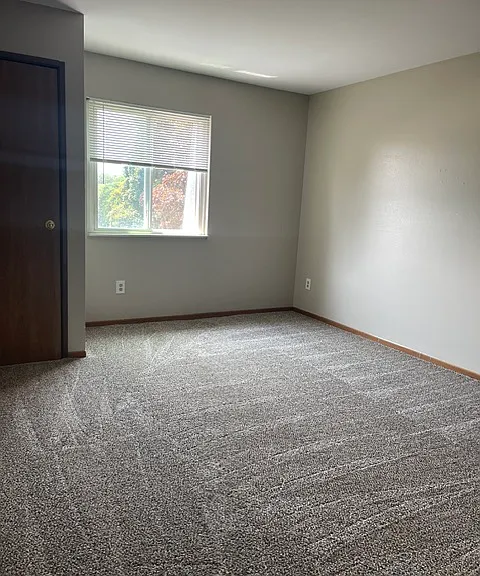 2030 Chateau Ct #24 — Photo 9