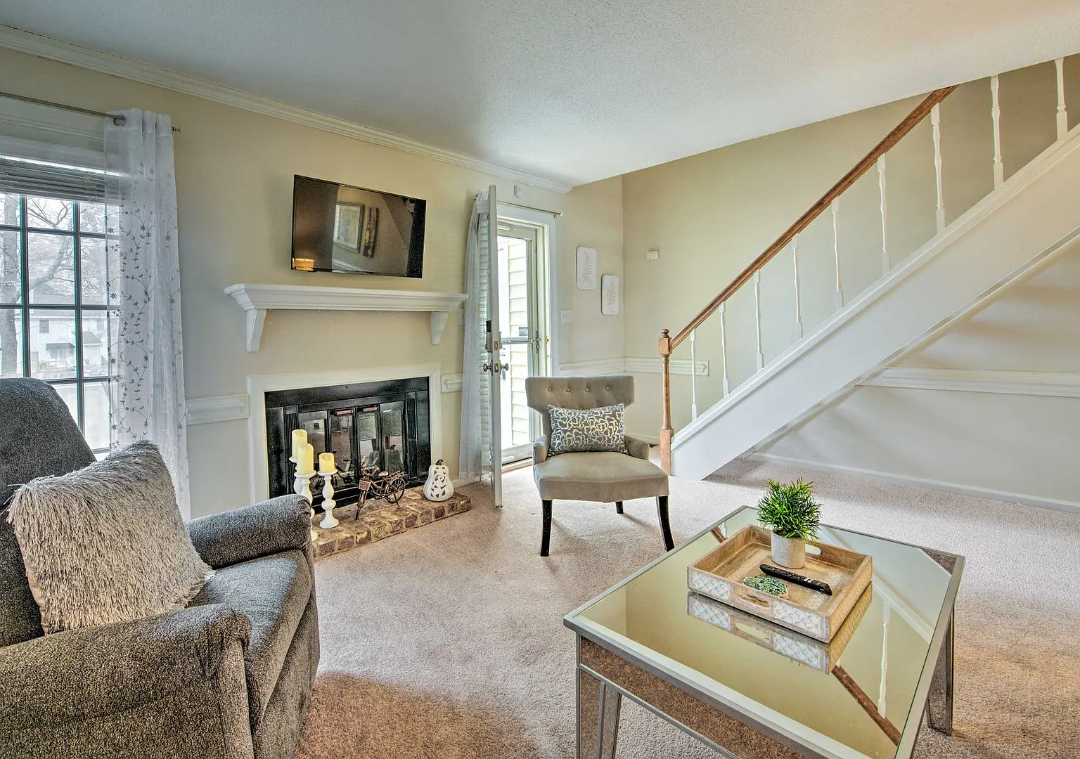 2502 St. Christopher Circle #3 **Short Term Option** — Photo 2