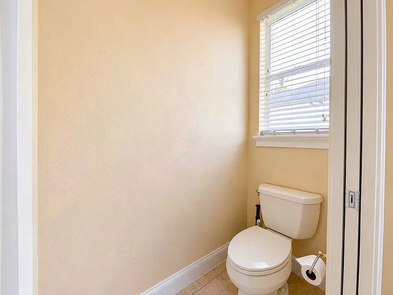 3628 Frentress Dr — Photo 25