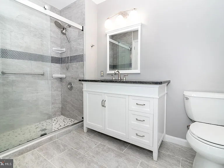 721 Walden Cir — Photo 13