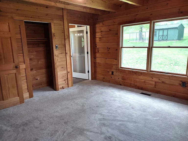 3922 Emrick Ln — Photo 20