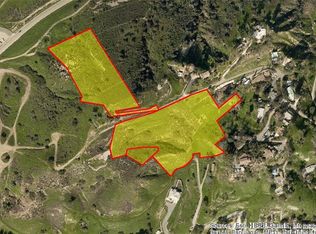 8001 Denivelle Rd, Sunland, CA 91040