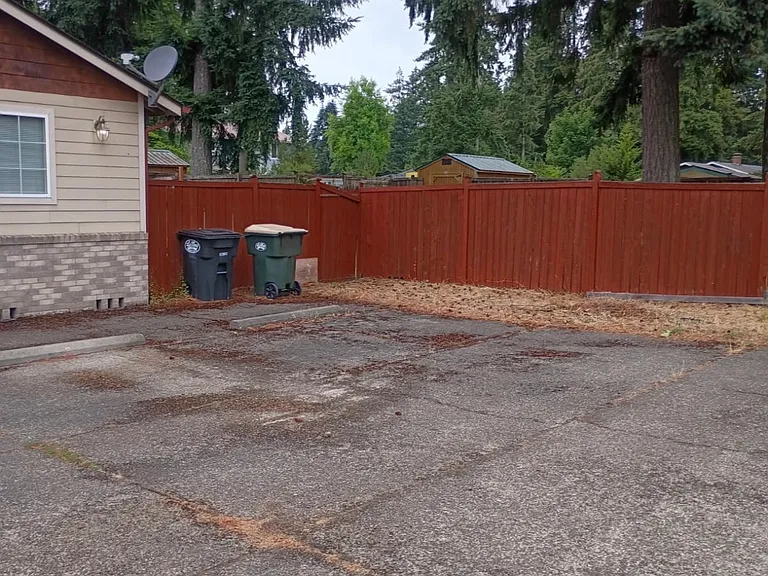 9027 Boulder Ln SE — Photo 4