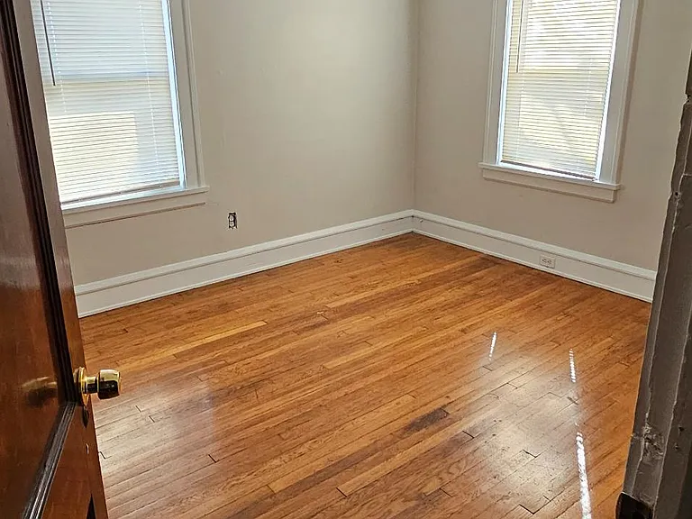 16109 Clifton Blvd #16109 — Photo 19