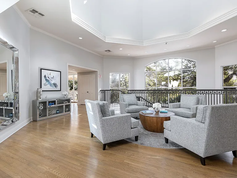 Somerset Townhomes — Photo 17