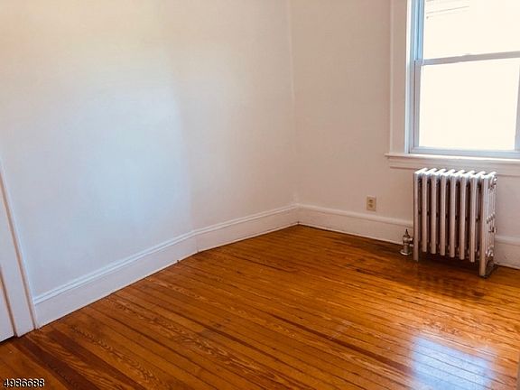 5th image of 35 Elmwood Ave Floor 2