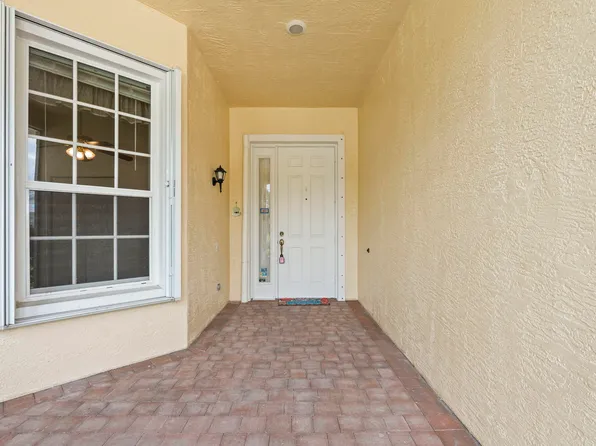 163 NW PLEASANT GROVE Way, Port St Lucie, FL 34986