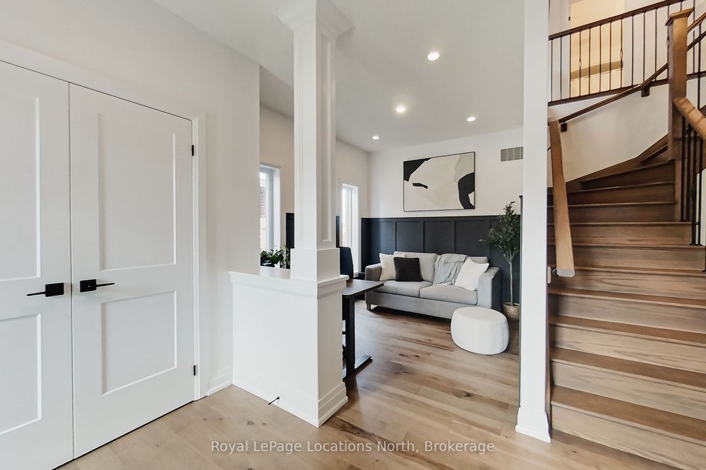 13 Bassett St, Collingwood, ON - More