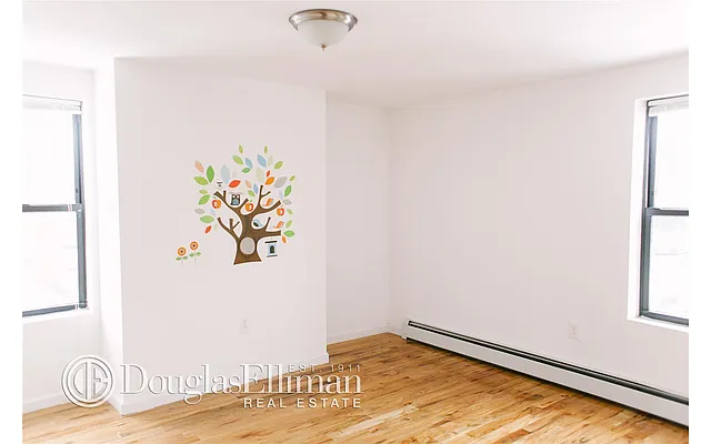 Sold by Douglas Elliman | media 16