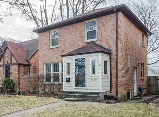 2120 Cleveland St, Evanston, IL 60202