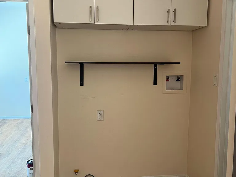 124 La Lomita Dr — Photo 3
