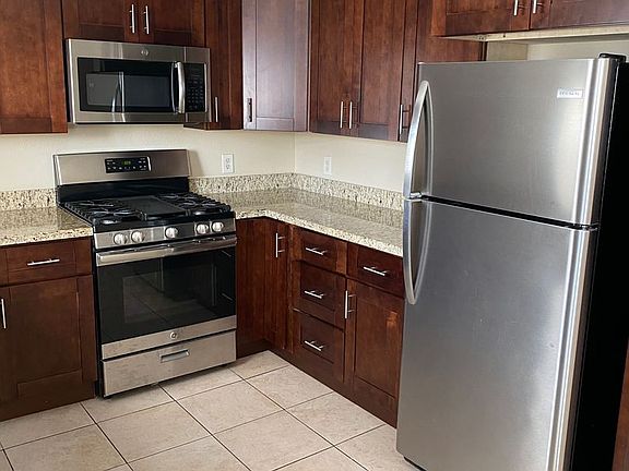 5th image of 1216 Patricia Ave #113