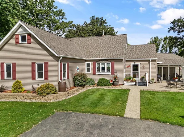 11462 Highway 15, Brownton, MN 55312