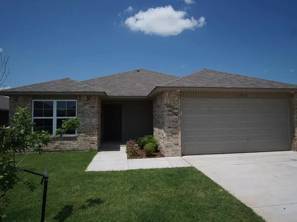 11017 NW 98th St, Yukon, OK 73099