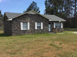 2293 Mendel Rivers Rd, Saint Stephen, SC 29479