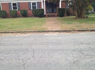 1860 Sherwood Rd, Petersburg, VA 23805