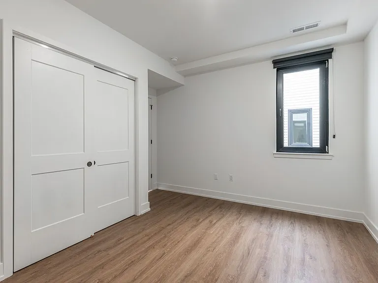 1525 Ridge Ave #301 — Photo 17