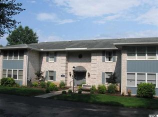 22 Cambridge Ct, Carlisle, PA 17013