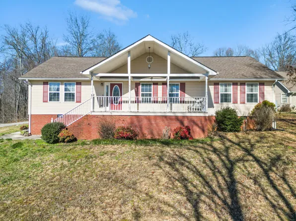189 E Highwater Rd, Soddy Daisy, TN 37379