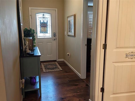 4th image of 5 Jackson Cir