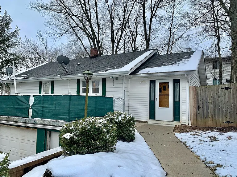 1000 W Country Club Dr — Photo 19