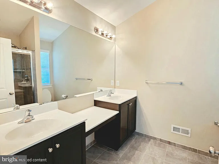 301 W Hamlin Ave — Photo 13