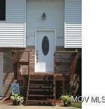 3rd image of 2515 Division Street Ext