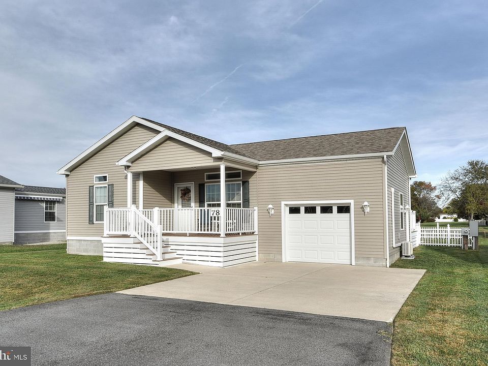 1st image of 78 Buckingham Dr #55415