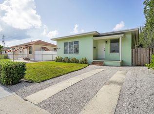 422 Winters St, West Palm Beach, FL 33405
