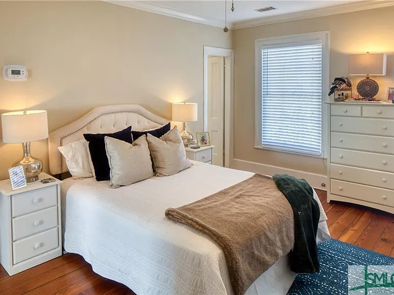 20 E Macon St — Photo 17